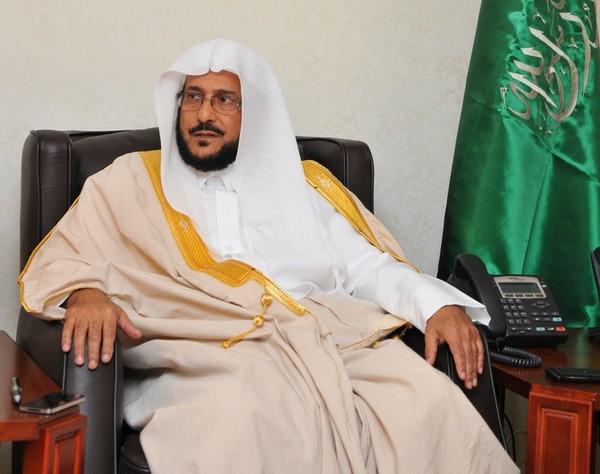 تعميم عاجل بمنع أعضاء "الهيئة" من تفتيش جوالات غير المتلبسين بجرائم