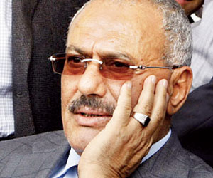 المخلوع يأمر باعتقال شقيق زعيم التمرد