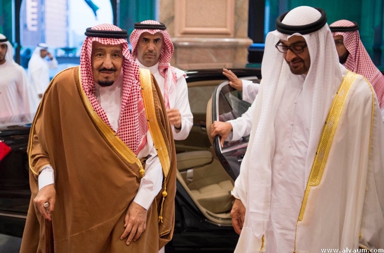 خادم الحرمين الشريفين يصل إلى أبو ظبي