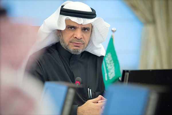 الوزير "العيسى" يبشر بخفض "سمنة المدارس"