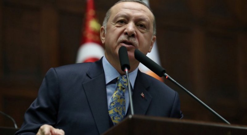 قيادي تركي يبشّر بنهاية "أردوغان" وحزبه.. والأزمات تقود نحو الهاوية