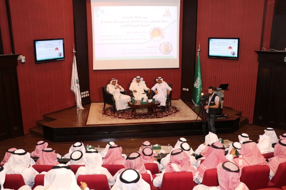 العطيشان: المملكة بحاجة إلى خفض العمالة 50 في المئة