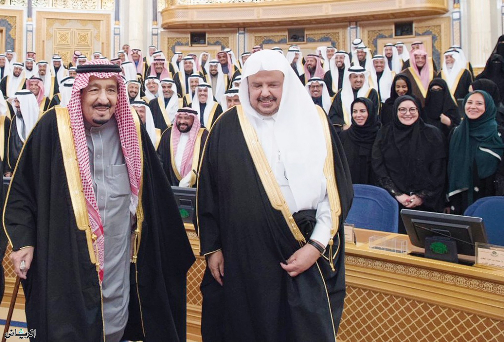 الملك سلمان يوجه بعقد جلسات مجلس الشورى واجتماعات لجانه عن بعد